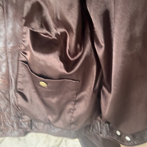 FOSSIL women’s Leather Trucker Jacket - Picture 3 of 6